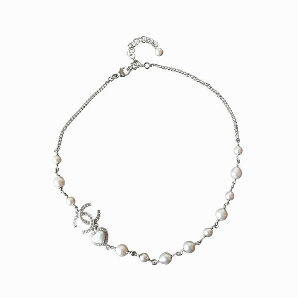 Chanel 23B Crystal Strass CC Heart Pearl Necklace Silver - Picture 1 of 2